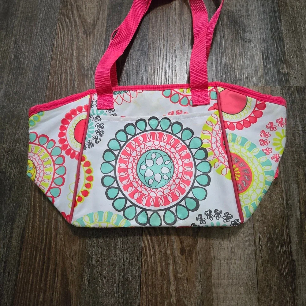 Thirty-One Thermal Tote Lunch Bag Pink Floral Medallion Insulated Zippered Tote